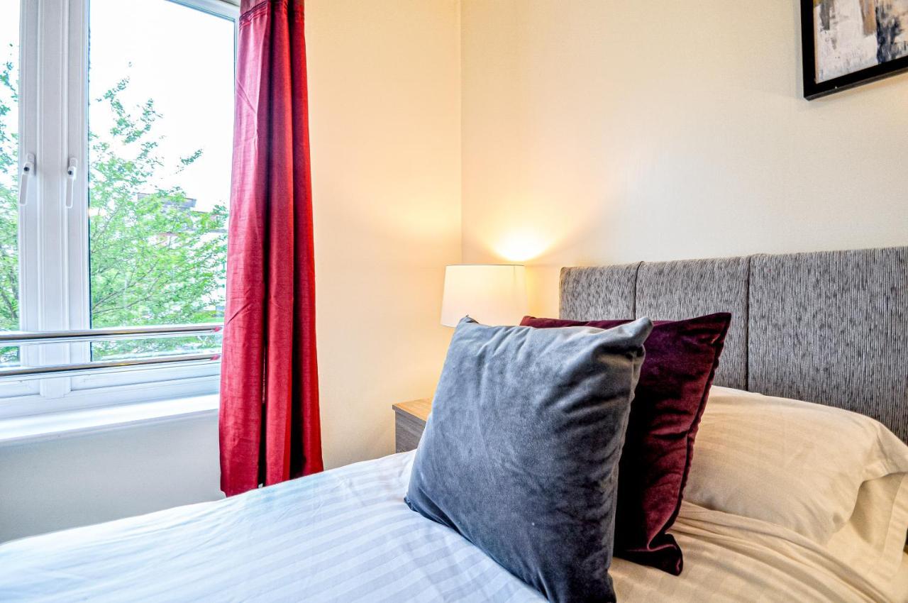 Kings Quarter - Four Bed Apartment - #0202 Мейденхед Экстерьер фото